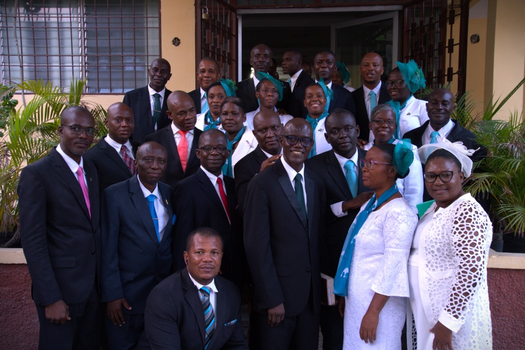 L’Église Adventiste en Haïti grandit en consacrant 32 nouveaux pasteurs au ministère