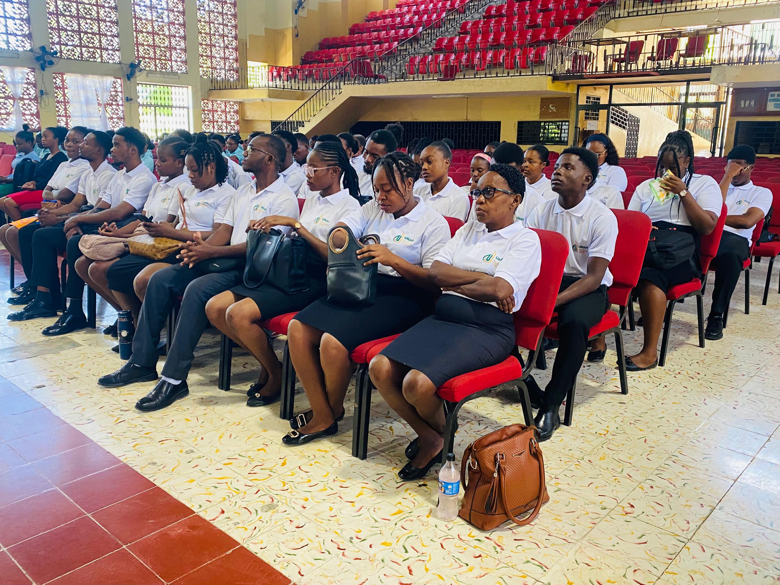 L’Université Adventiste d’Haïti rouvre son programme de Physiothérapie après 10 ans de pause